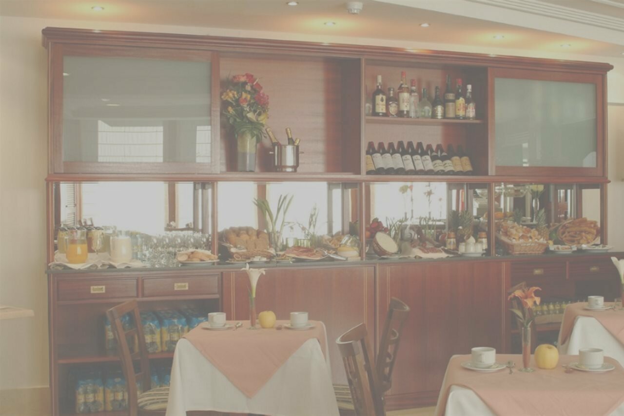 Фото Hotel Gran Legazpi