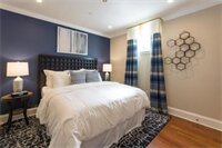 Фото The Quarters on King