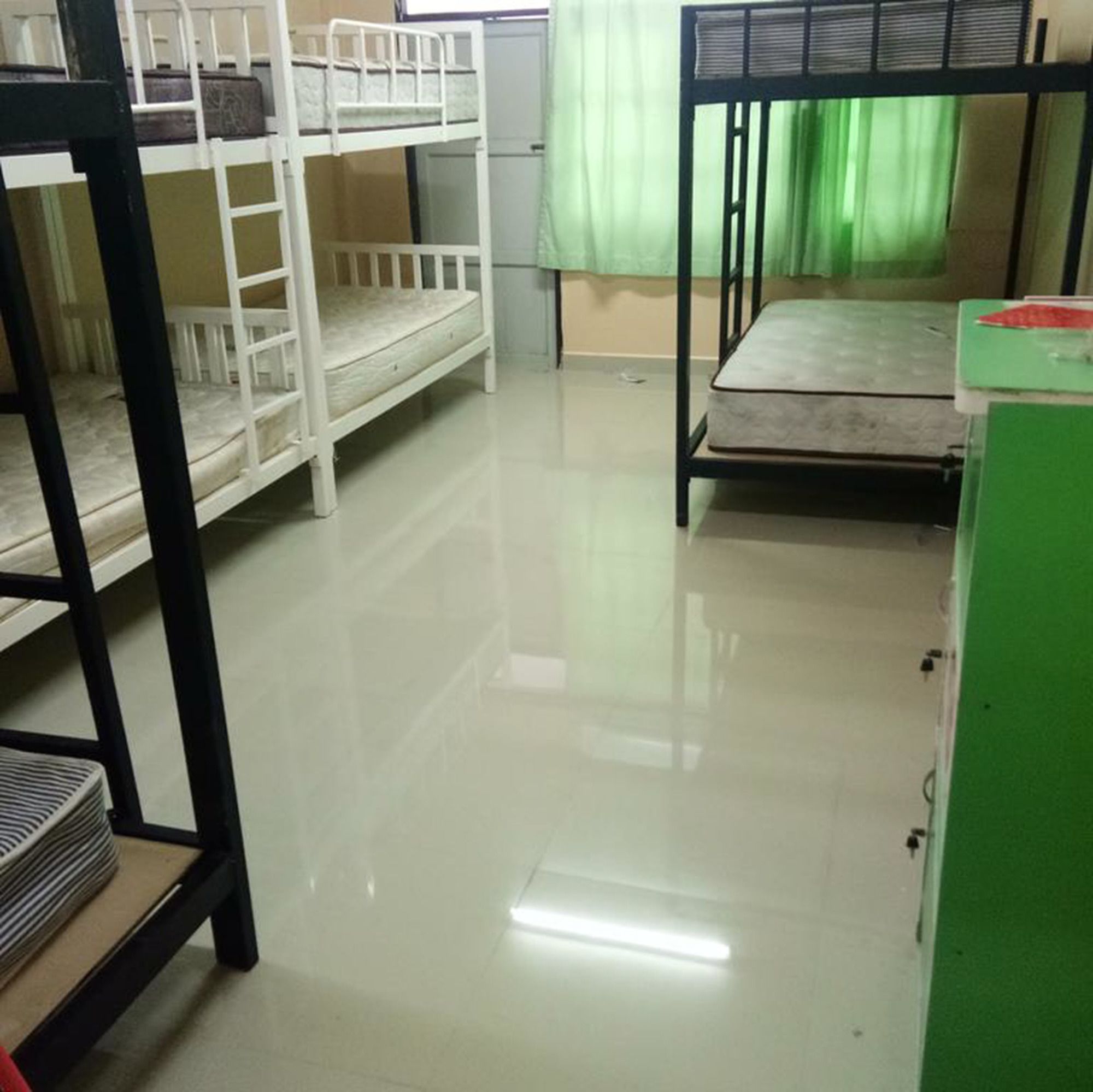 Фото Pattaya Backpackers - Adults Only