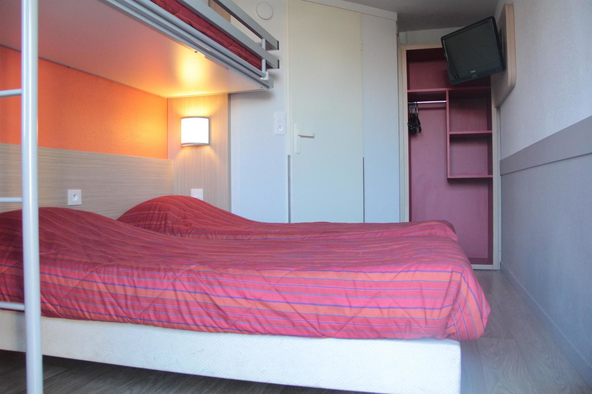 Фото Premiere Classe Beauvais