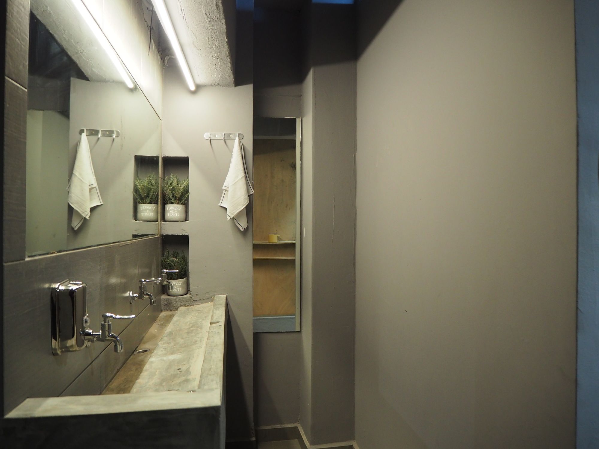 Фото Leo Leisure Hotel at Central Market