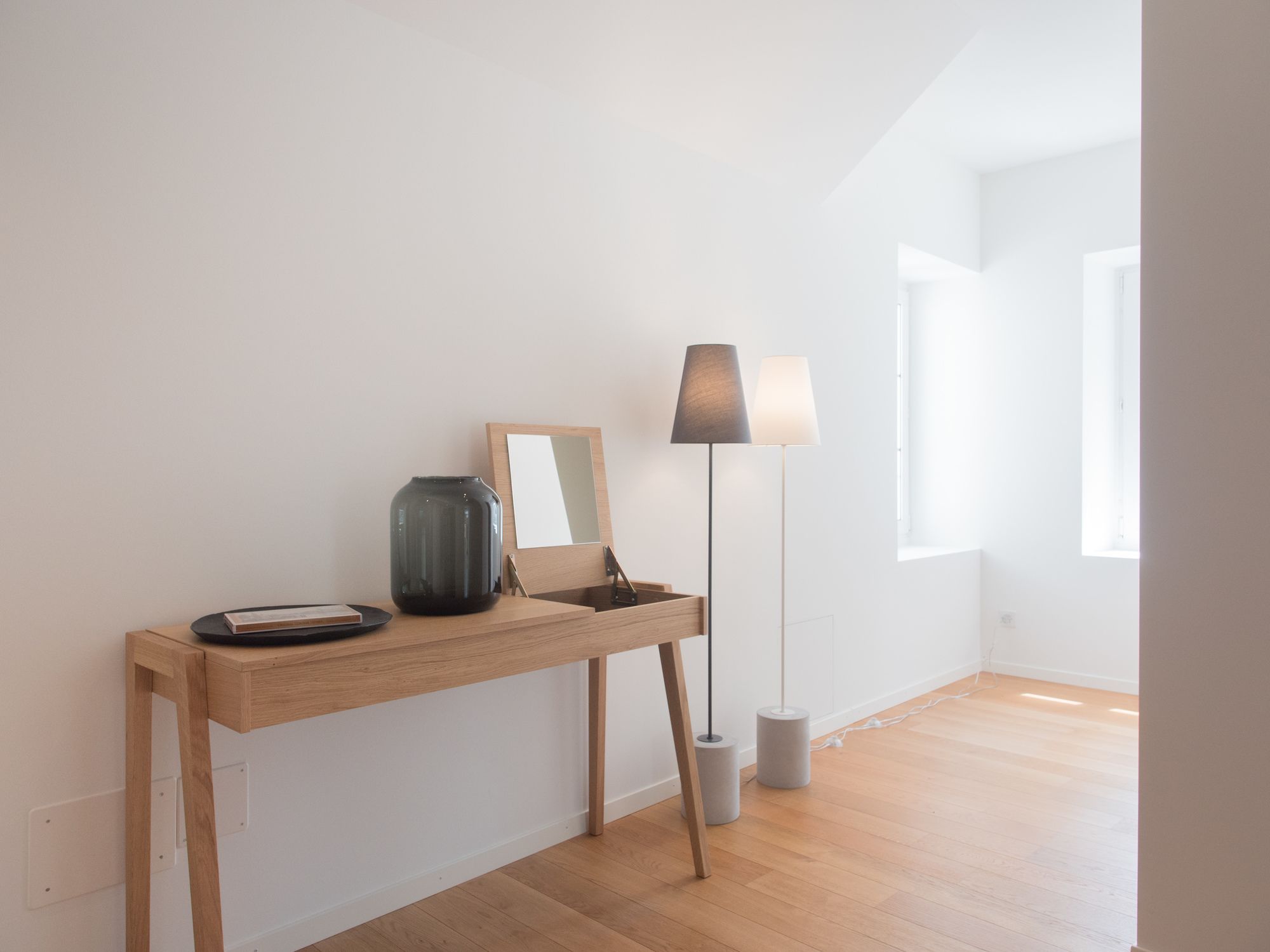 Фото Airhome Limmatquai River View Apartment