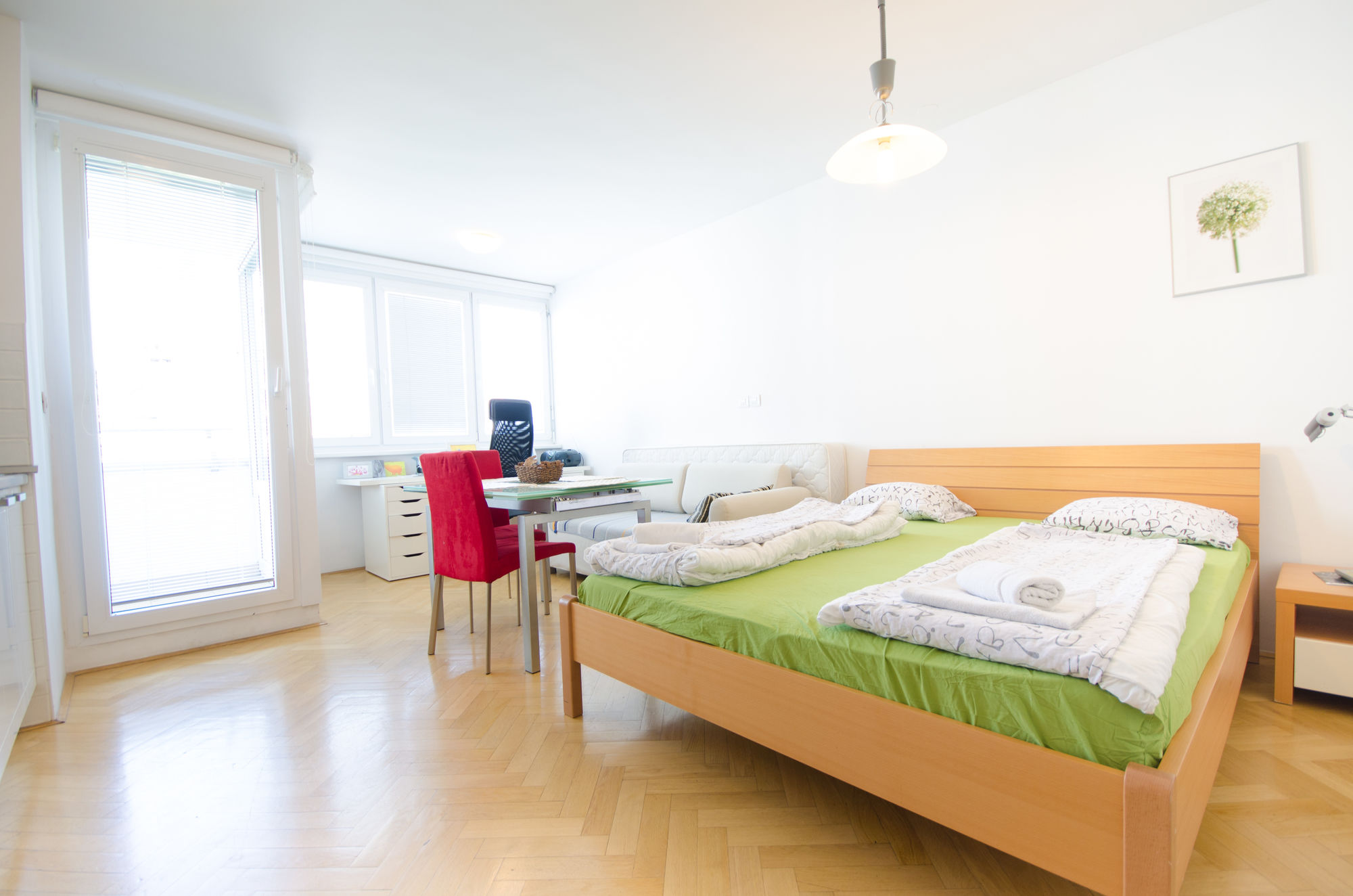 Фото Rooms Sincere 1830