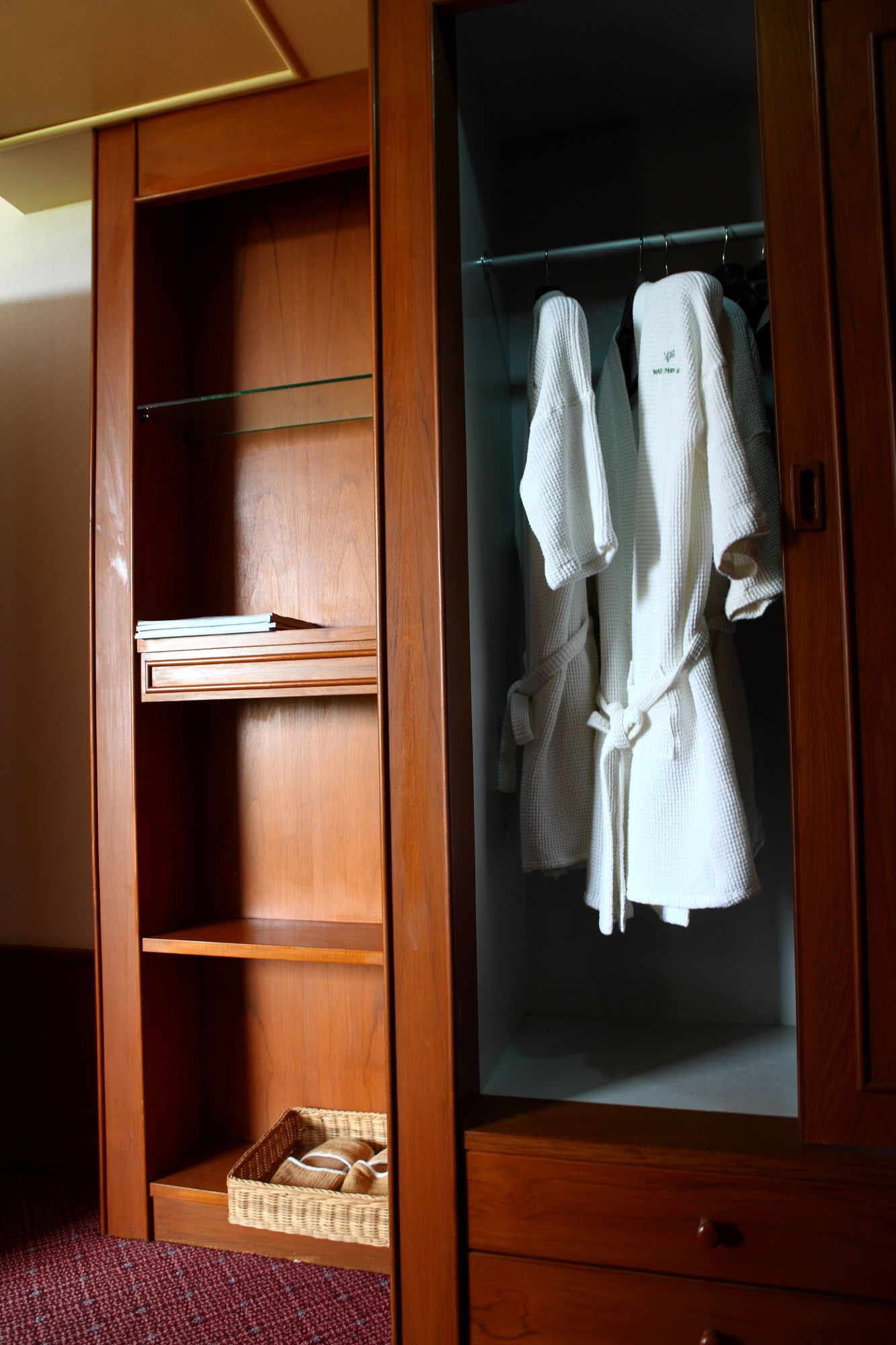 Фото Wattana Park Hotel