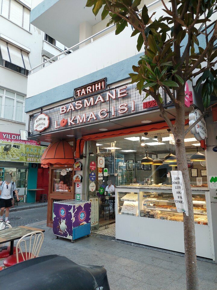 Cafe Tarihi Basmane Lokmacısı -1930- Karşıyaka, Izmir, photo