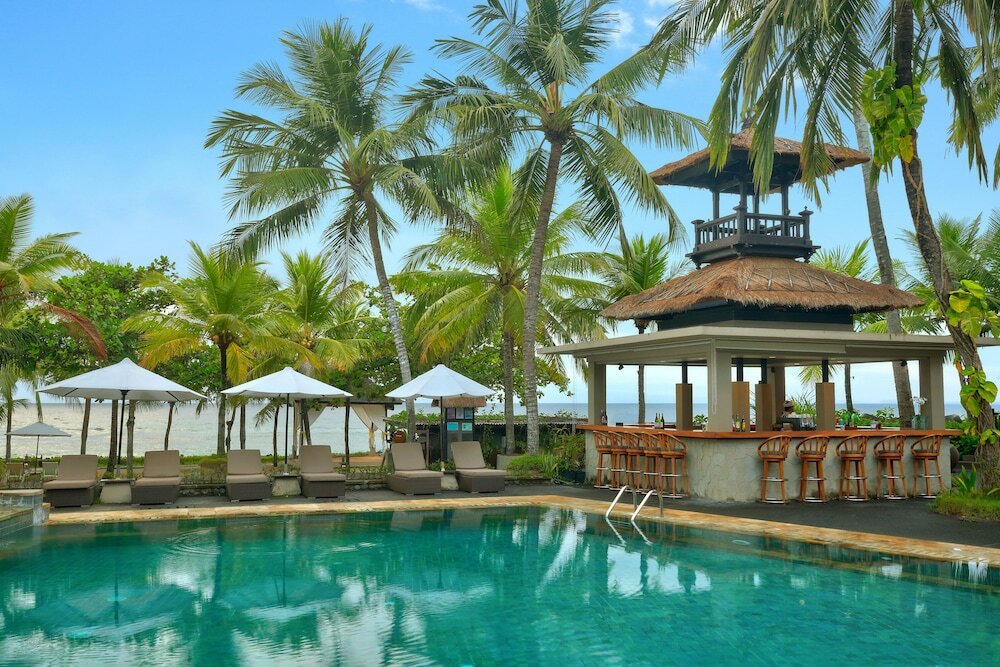 Фото Candi Beach Villas