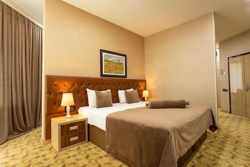 Внешний вид отеля West Shine Hotel в Баку, фото 5