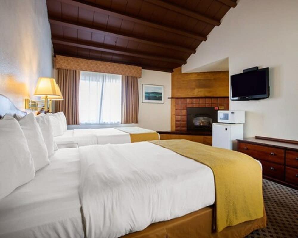 Фото Arbor Inn Monterey