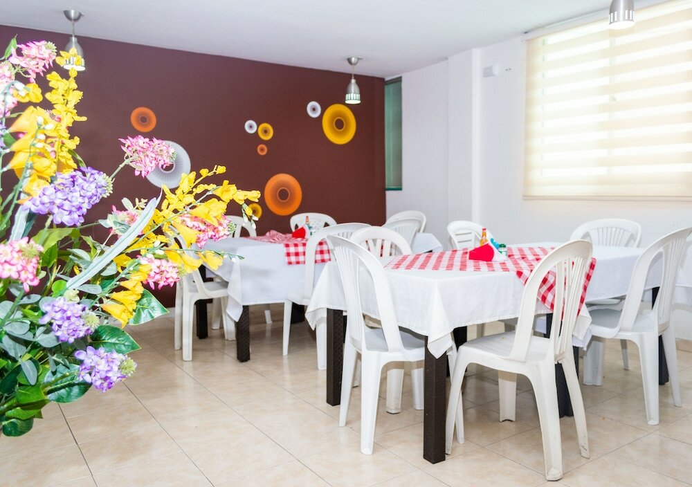 Фото Hotel Taybo Beach