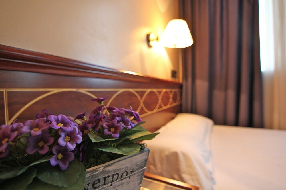 Фото Hotel Almirante