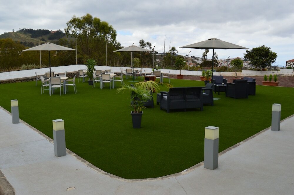 Фото Hotel Melva Suite