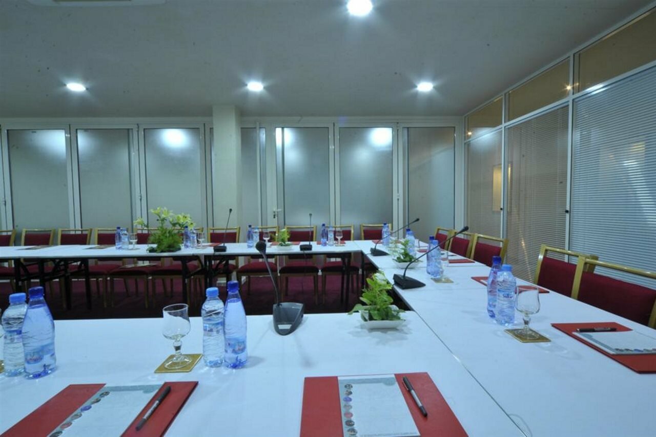 Фото El Andalous Lounge & SPA Hotel