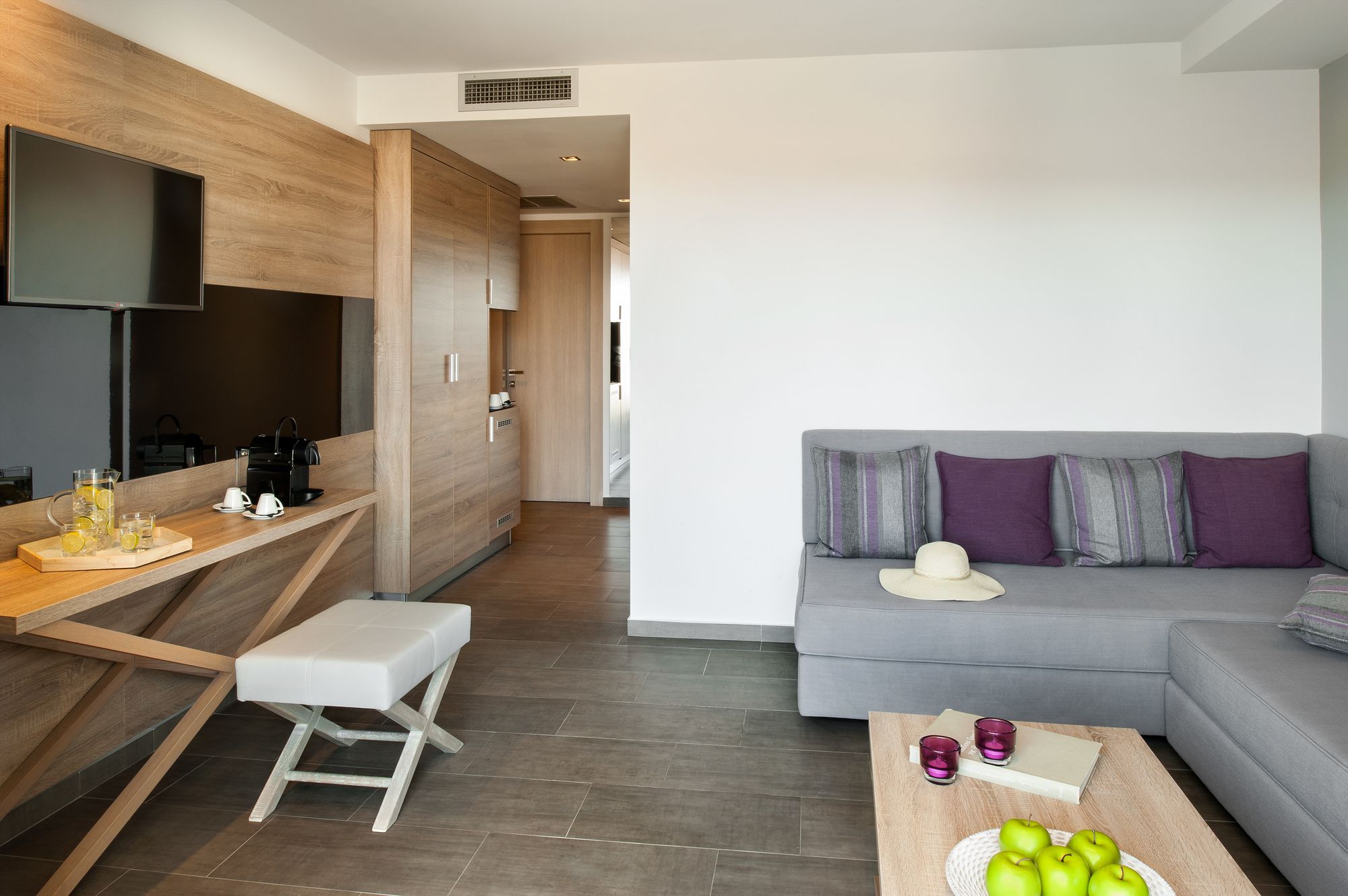 Фото Gkeea Boutique Hotel