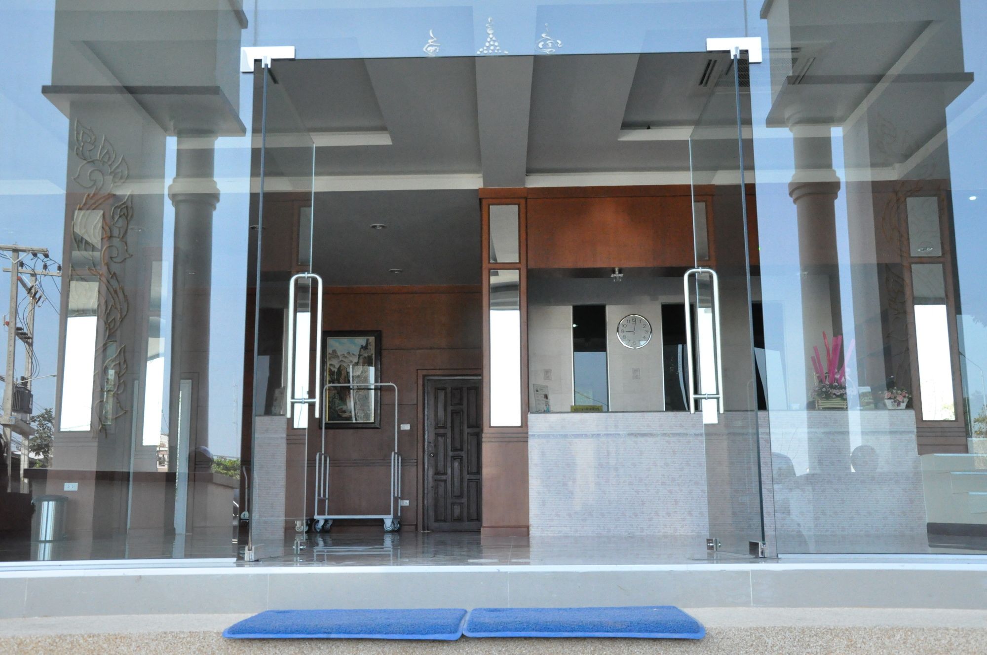 Фото Queen Palace Hotel