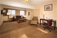 Фото Holiday Inn Express Boston - Waltham, an Ihg Hotel