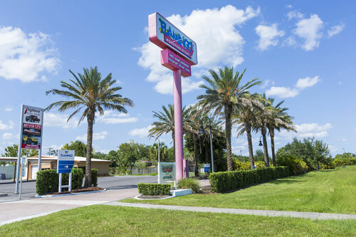 Гостиница Flamingo Express Hotel в Орландо