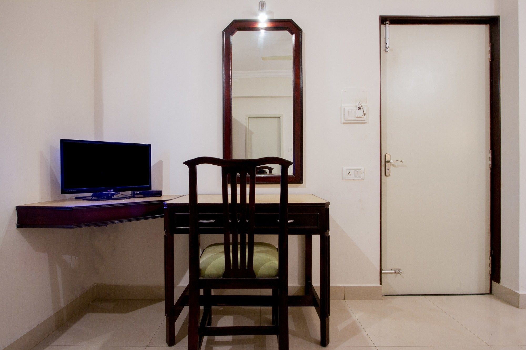 Фото FabHotel Metro Manor Central Station