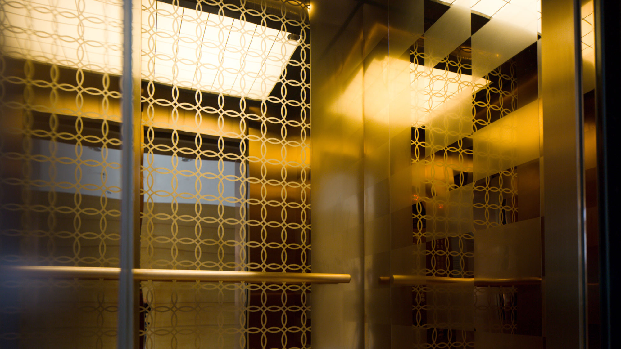 Фото Oak Chateau Dalian