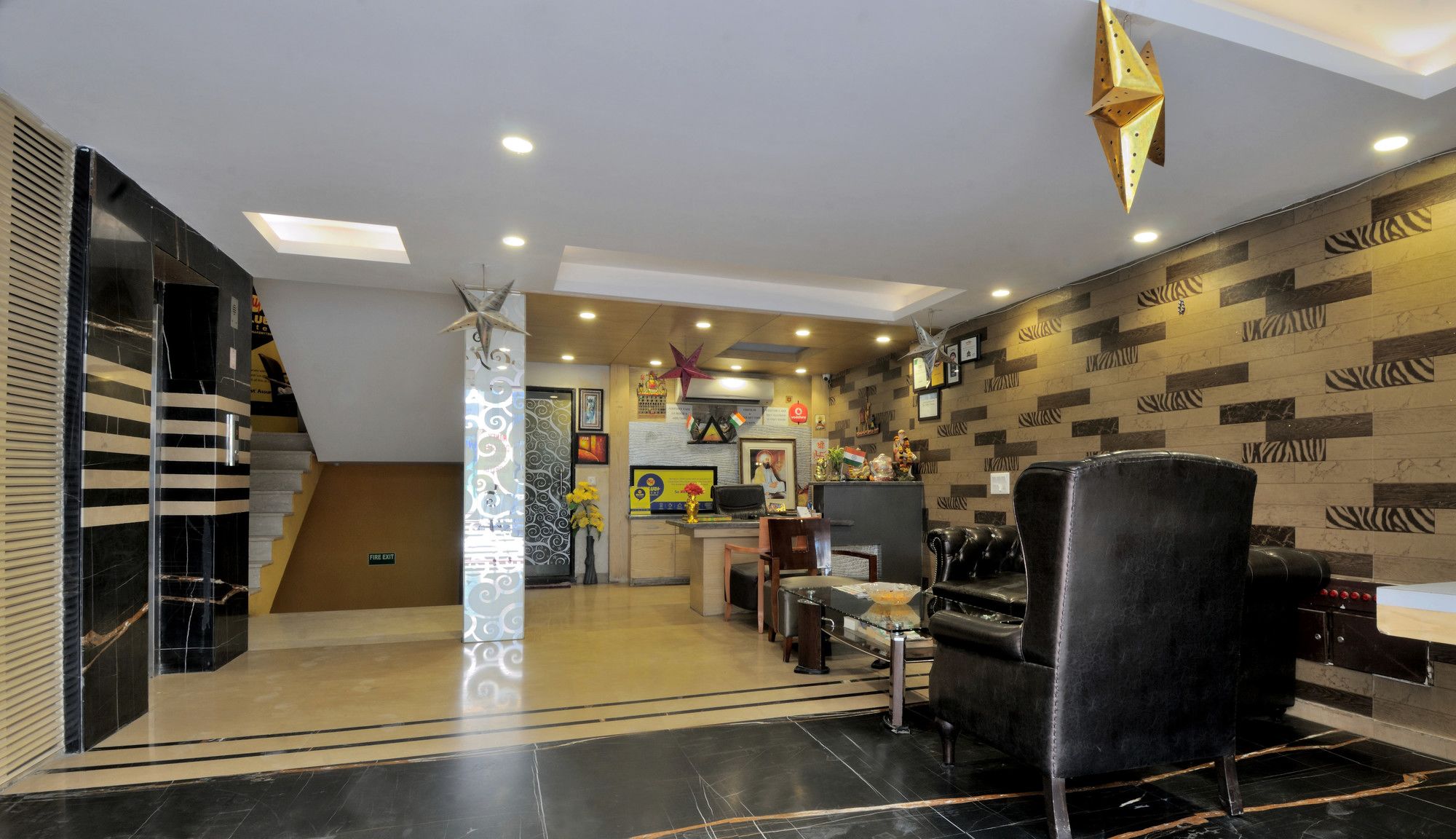 Фото Check In Room Chuna Mandi