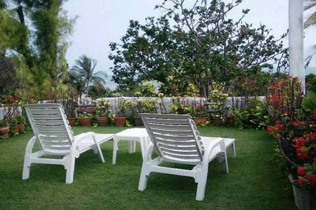 Hotel Momchailai Beach Retreat, Pattaya, photo