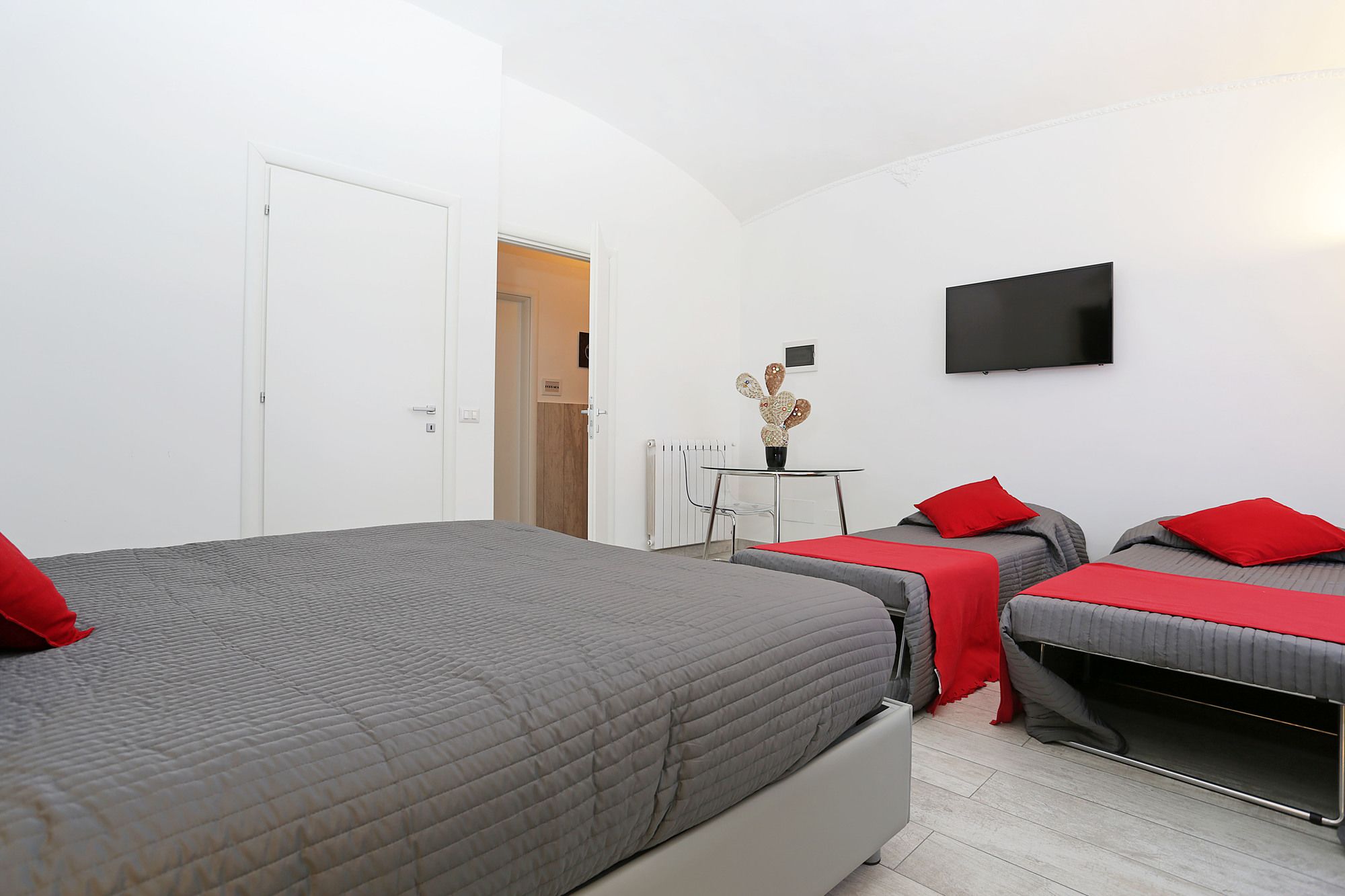 Фото Houspitality Nero B&b