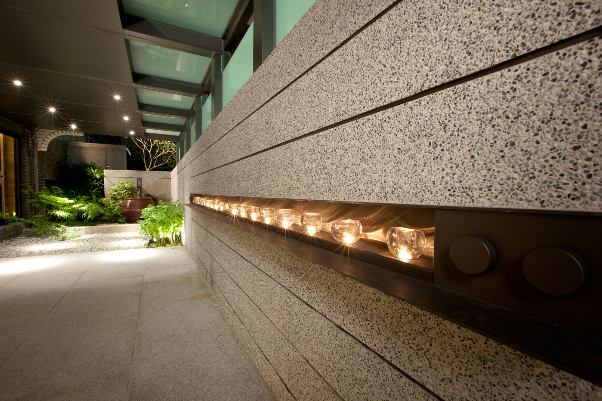 Фото The Corner House