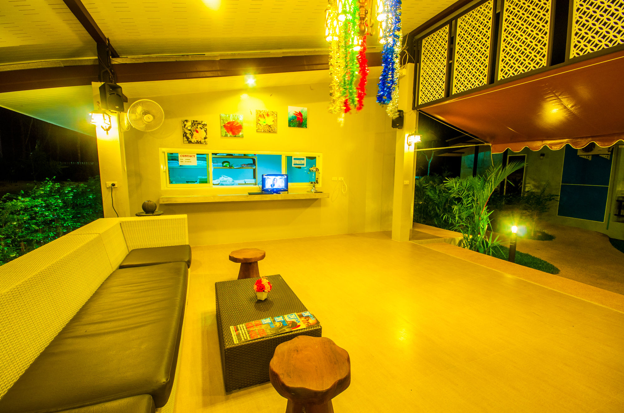 Фото Chomphu Resort