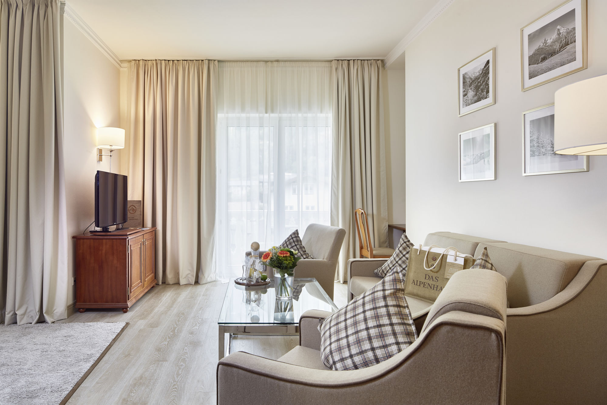 Фото Das Alpenhaus Gasteinertal