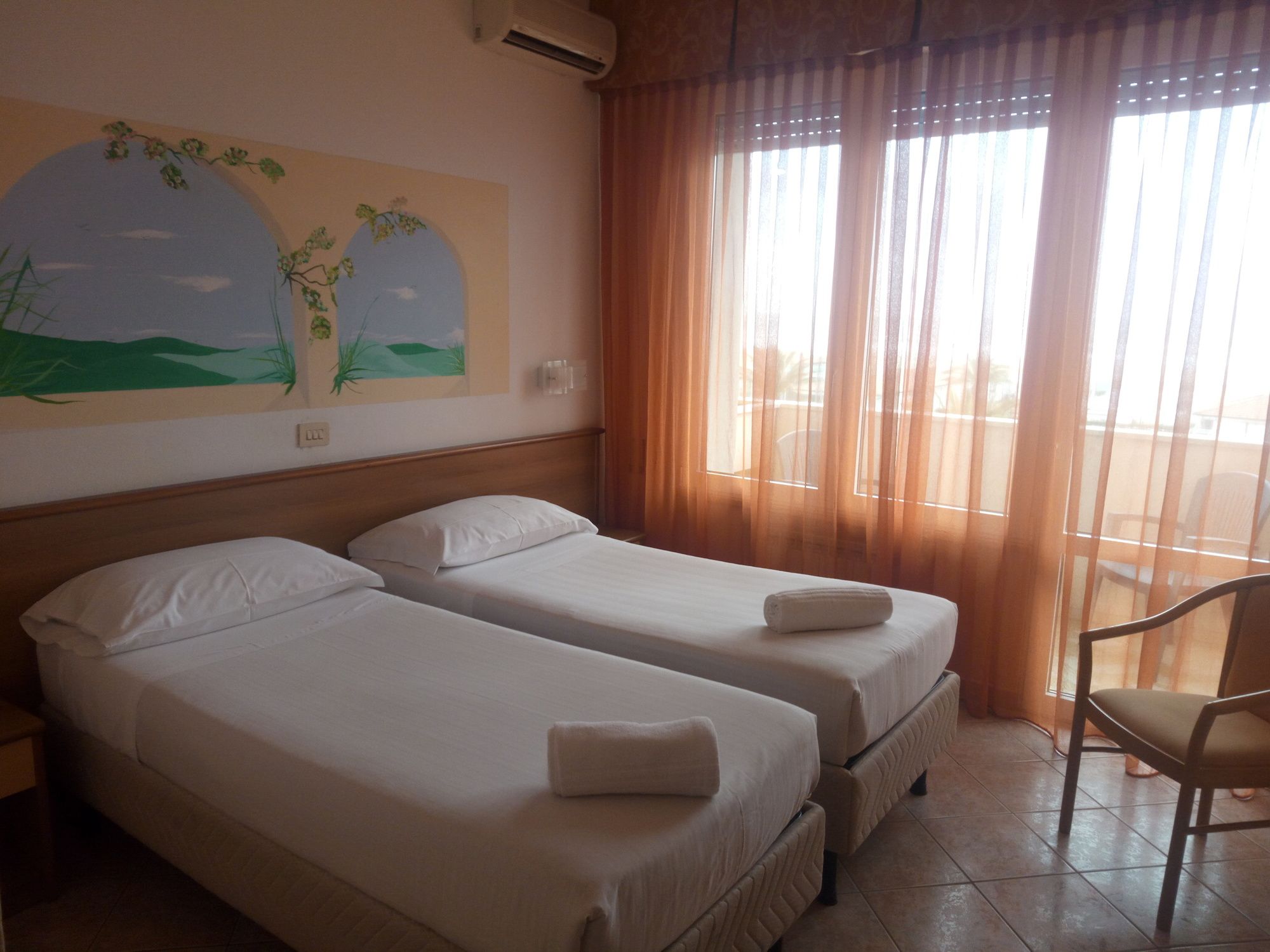 Фото Hotel Ambasciatori