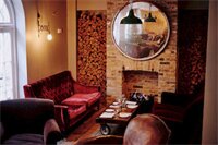 Фото Artist Residence London