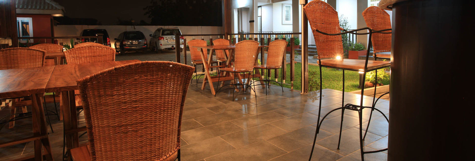 Фото The Highbridge Guest Lodge