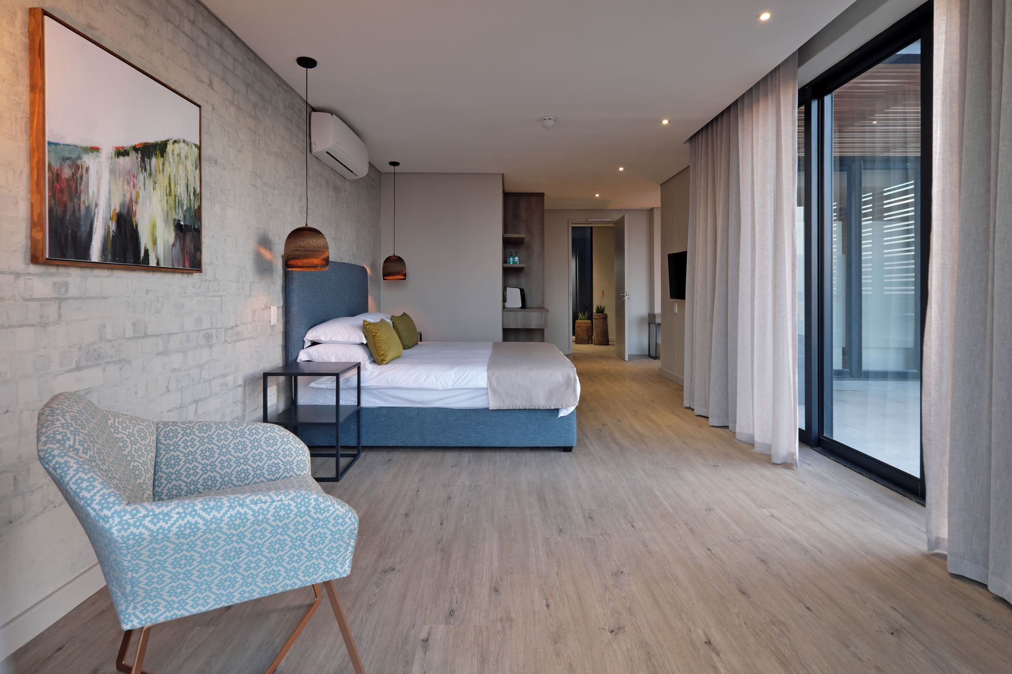 Фото The Tree House Boutique Hotel