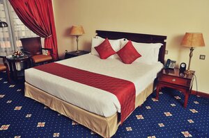 Weston Hotel (Nairobi County, Langata, Langata Road), hotel