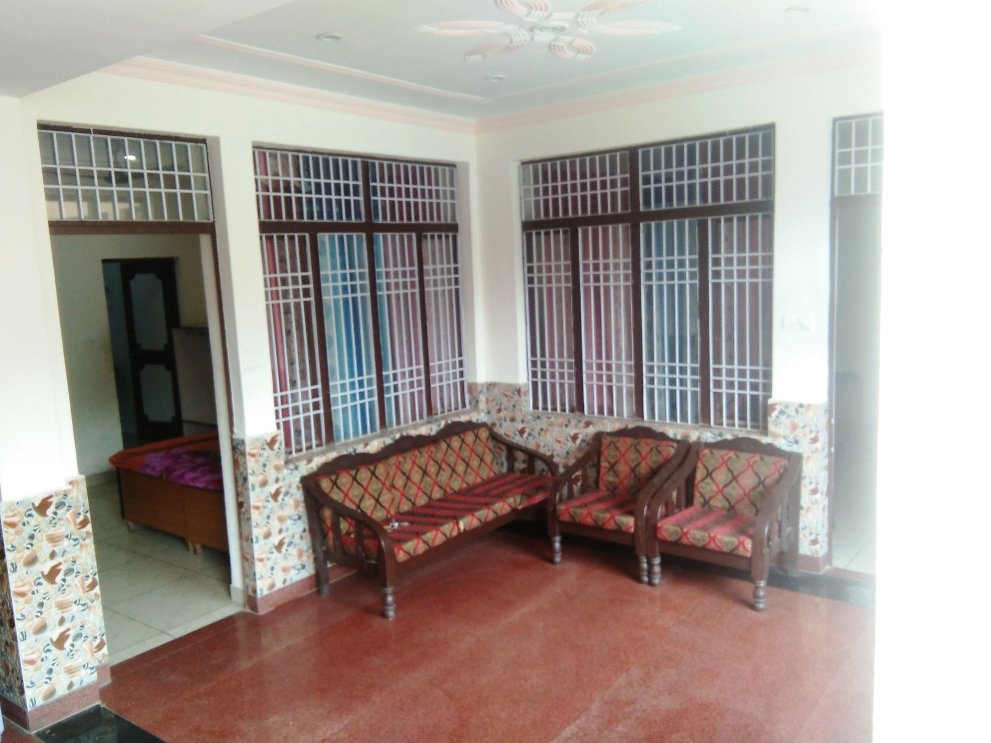 Фото Hotel Royal Taj