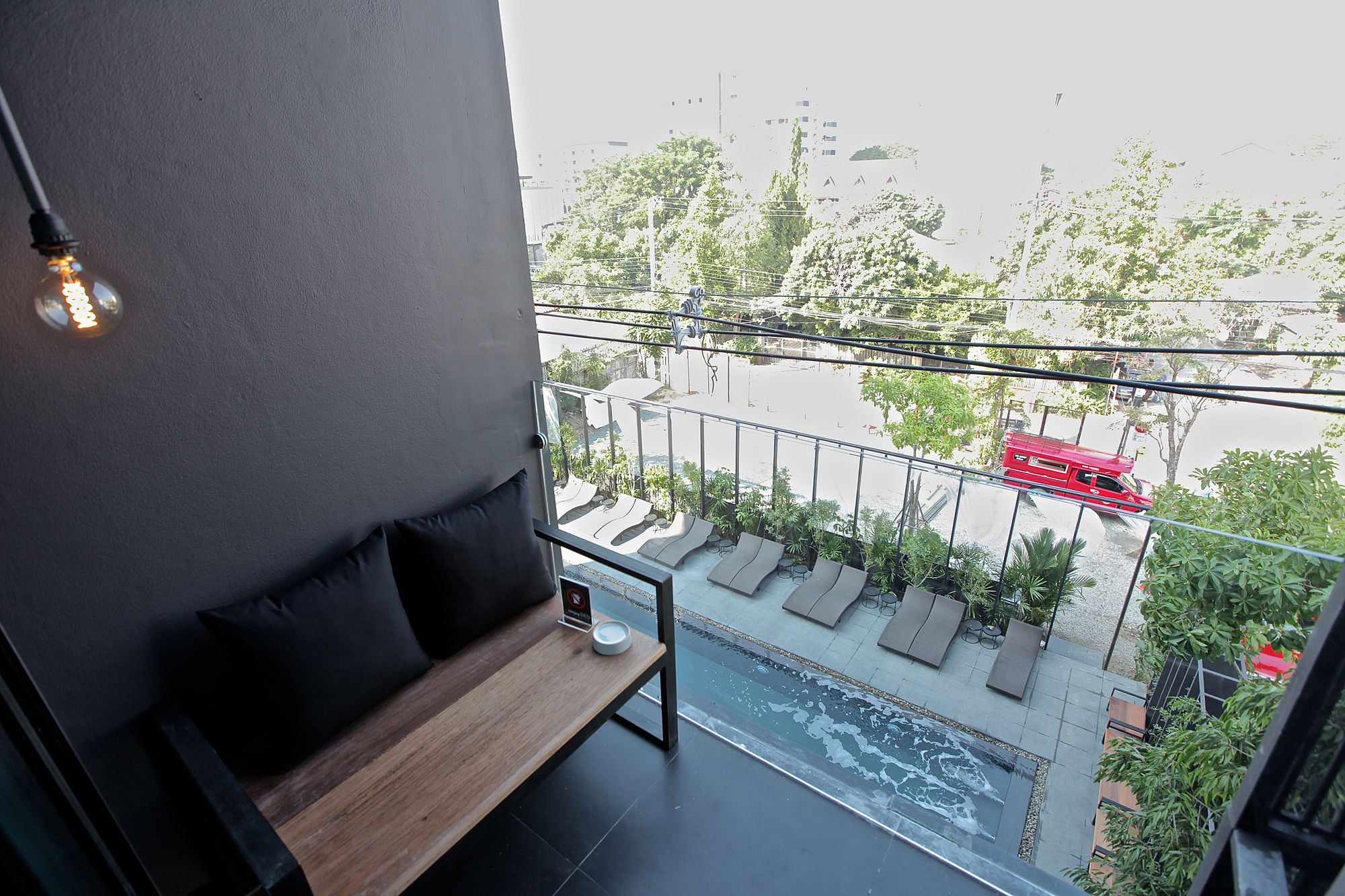 Фото Bed Nimman Hotel