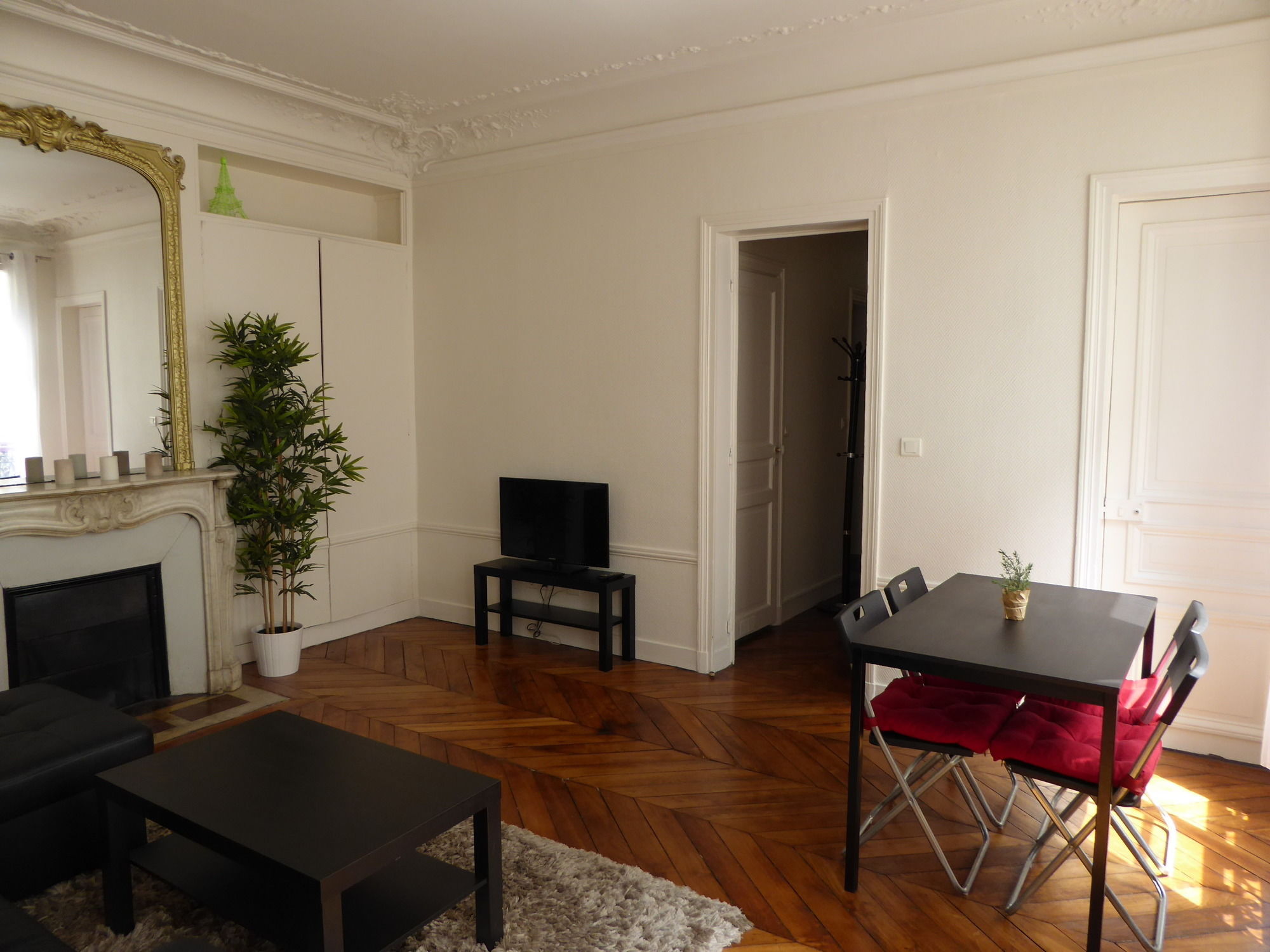 Фото Résidence Bergère Apartments