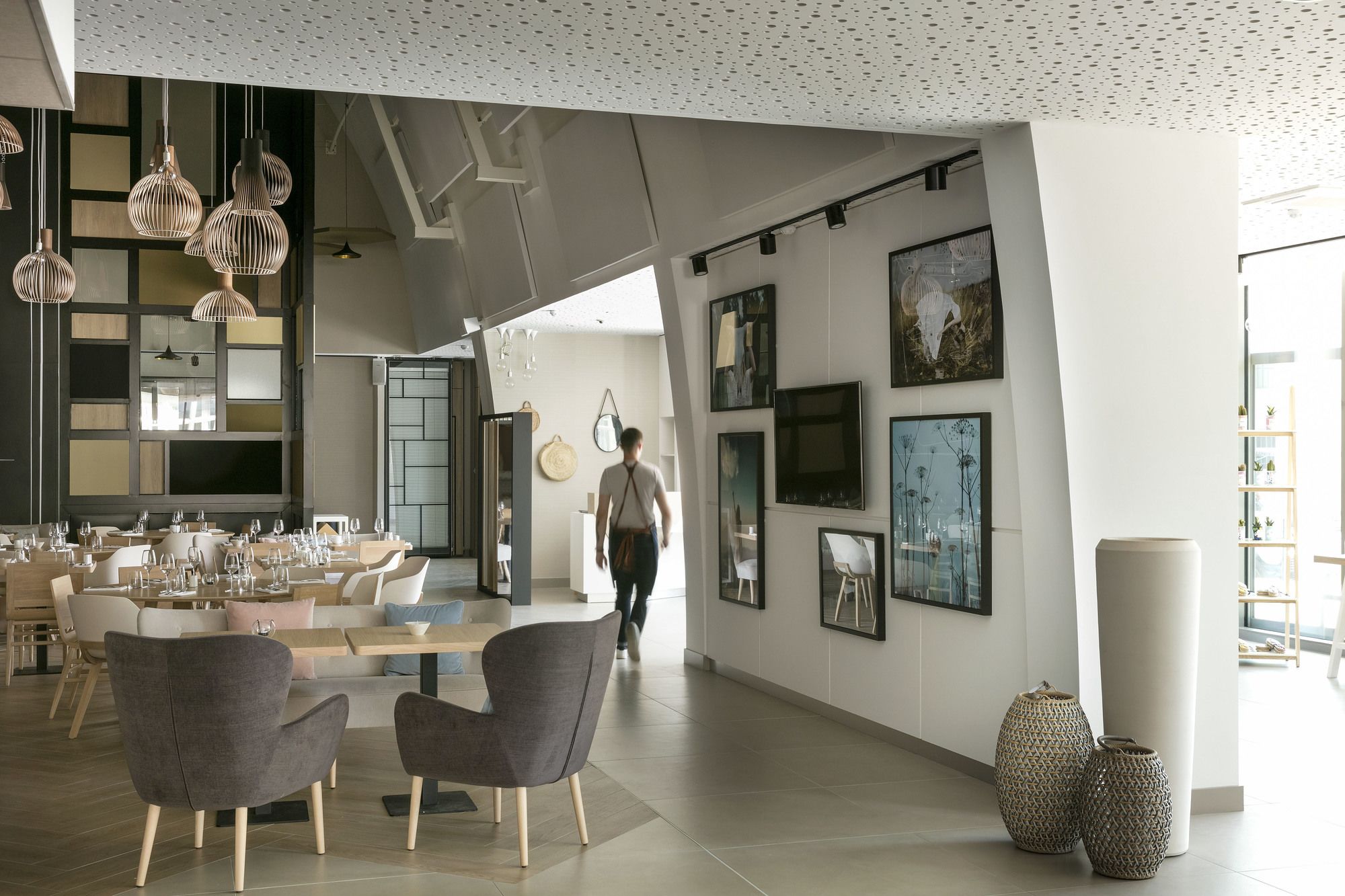 Фото Hilton Garden Inn Bordeaux Centre