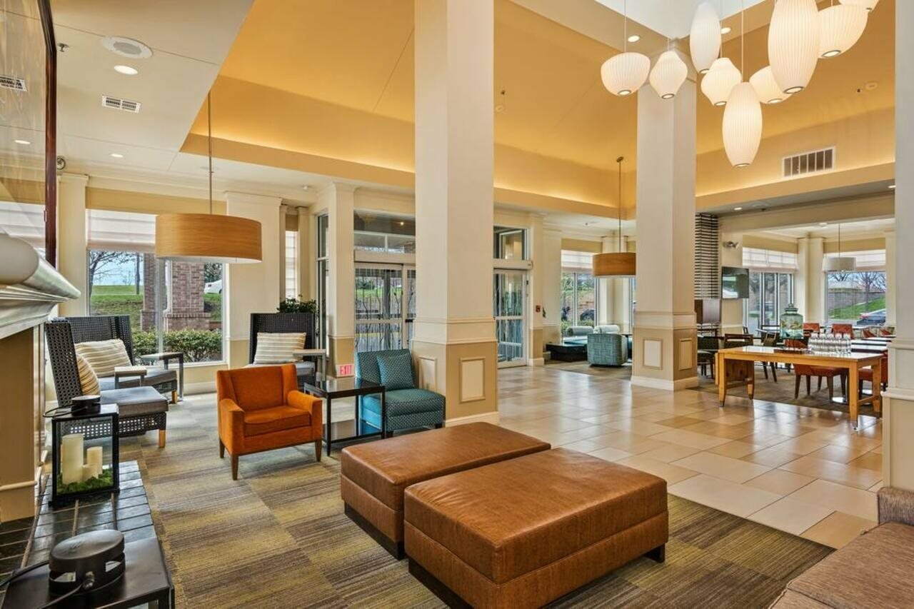 Фото Hilton Garden Inn Overland Park