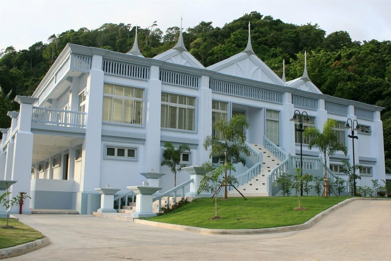 Фото отеля 2