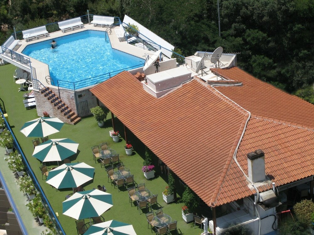 Фото Emmantina Hotel