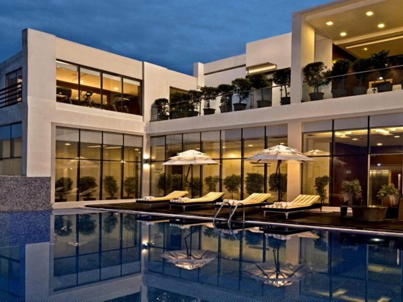 Фото отеля 2