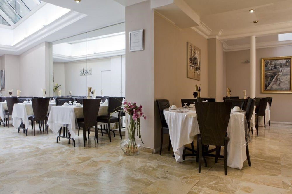 Фото Hôtel Lebron