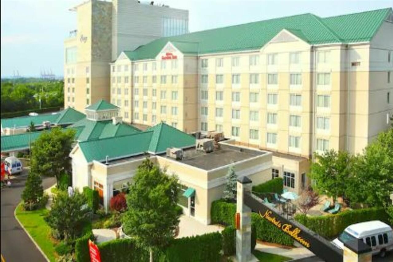 Фото Hilton Garden Inn New York/Staten Island