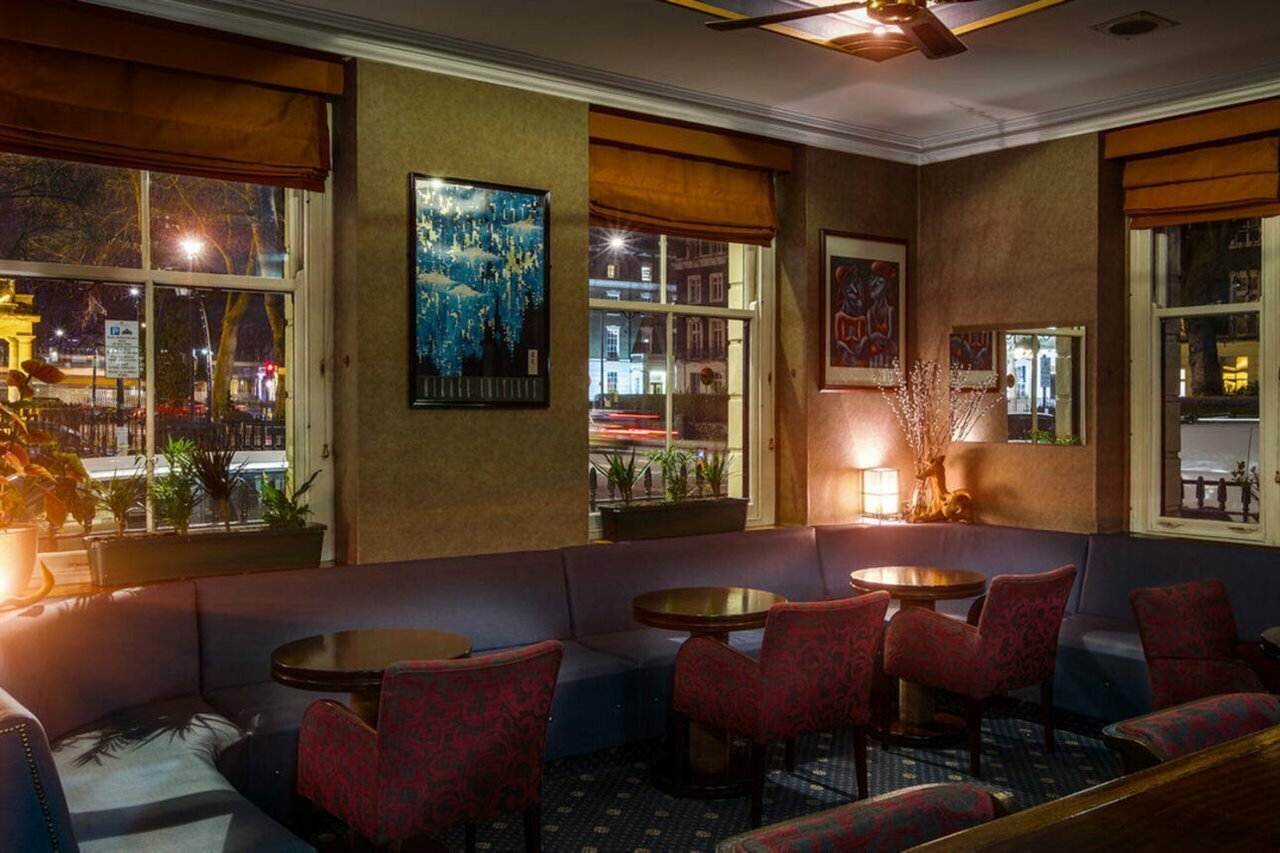 Фото Mitre House Hotel