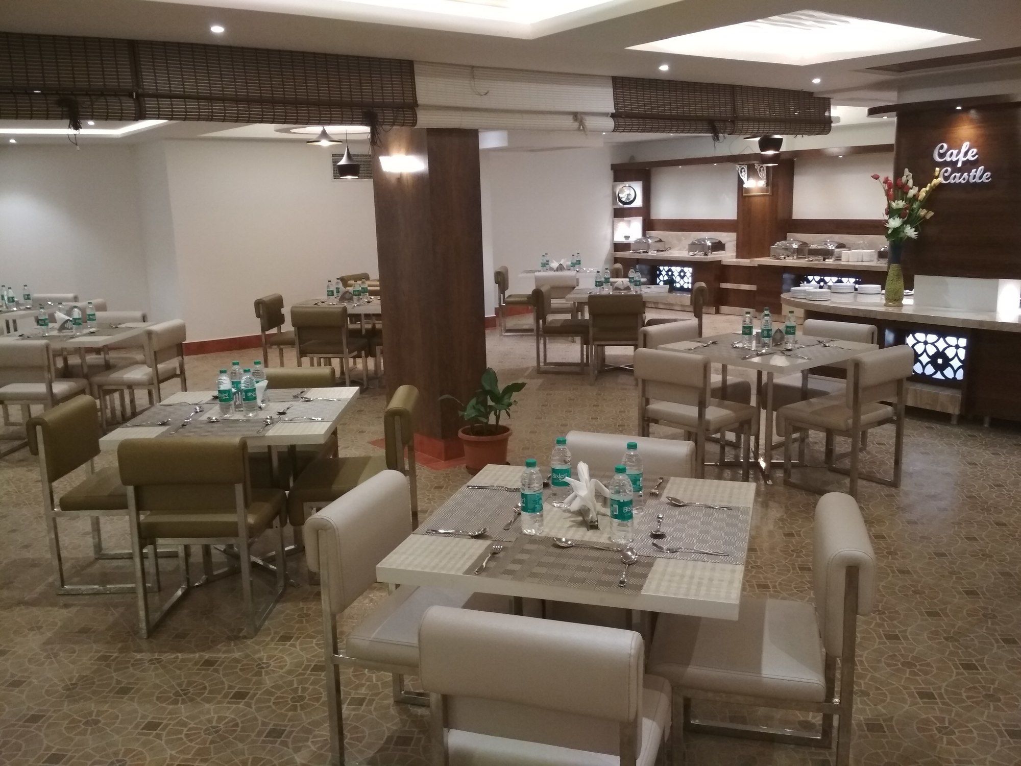 Фото White Castle Corporate Residences