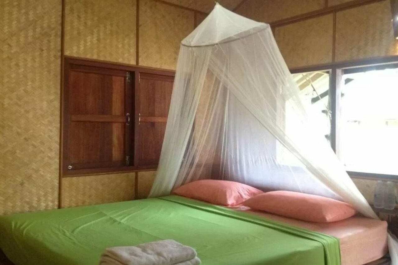 Фото Malibu Beach Bungalows