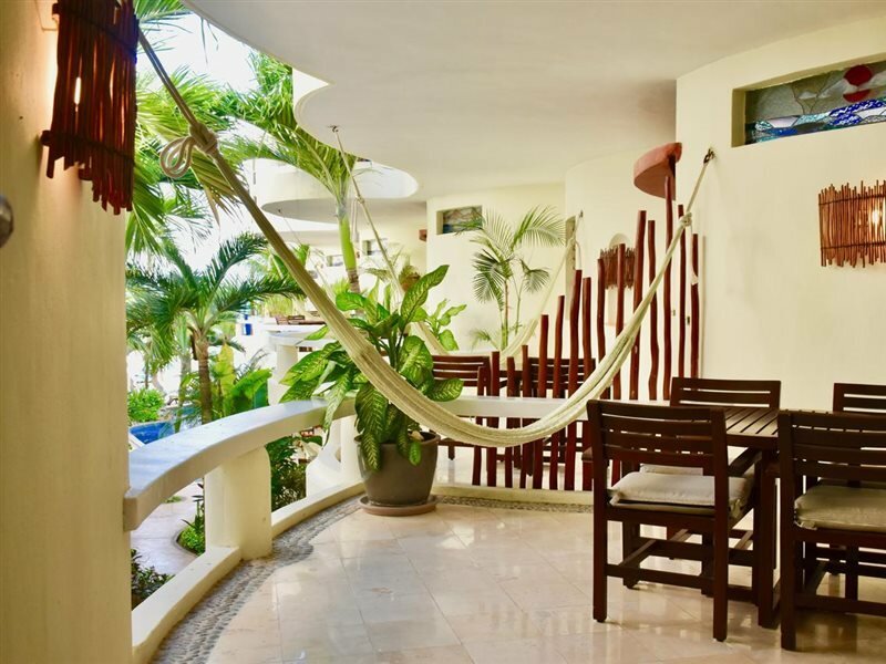 Фото Playa Palms Beach Hotel