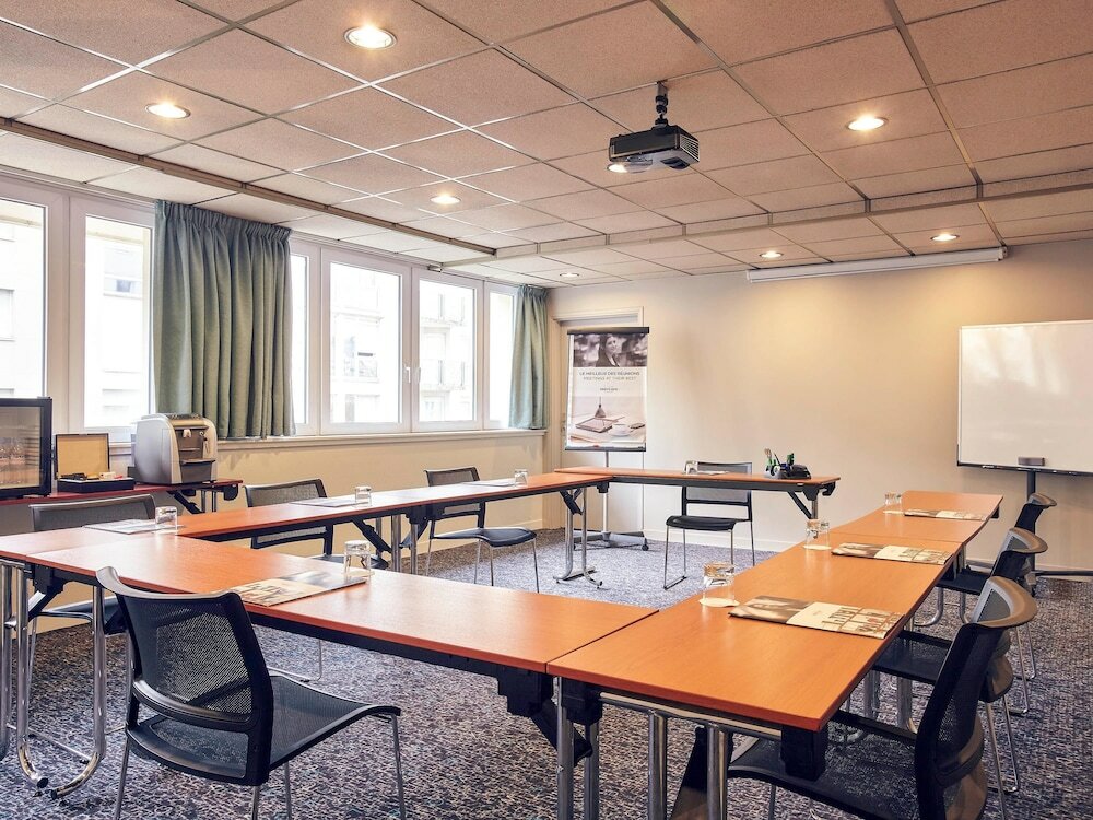 Фото Mercure Marne la vallée Bussy St Georges