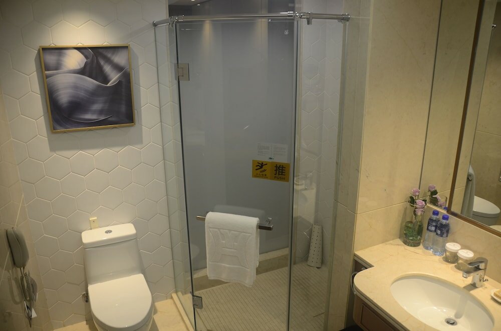 Фото Hainan Junhua Haiyi Hotel