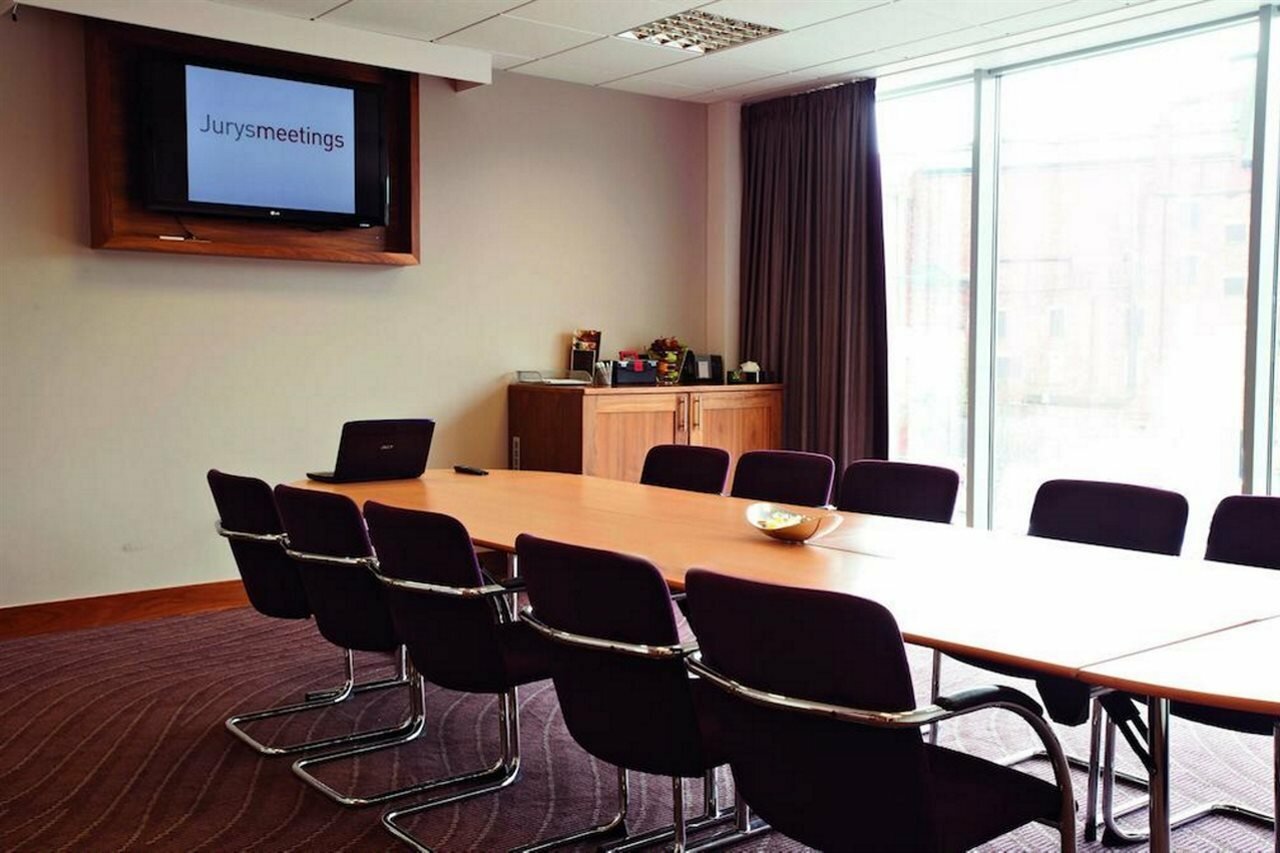 Фото Jurys Inn Brighton